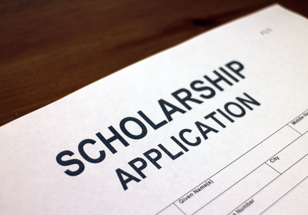How to Apply for Scholarships and Financial Aid